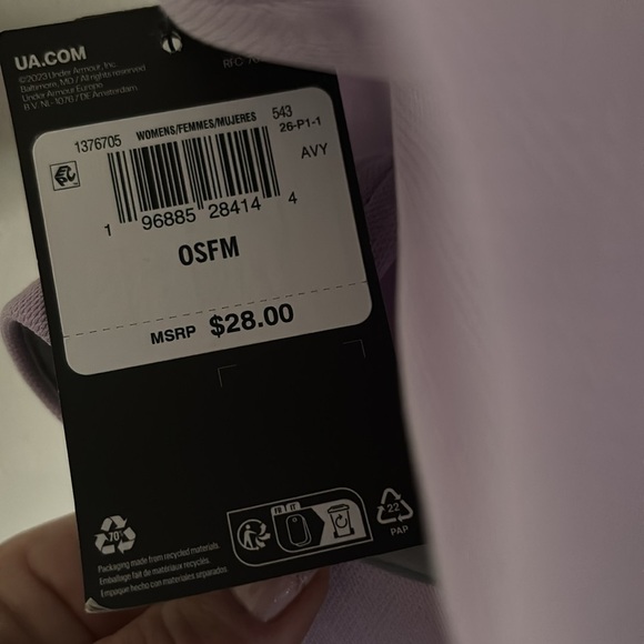 Under Armour Buckle Back baseball cap,embroidered logo, 6 vent panels,button top - Picture 8 of 9